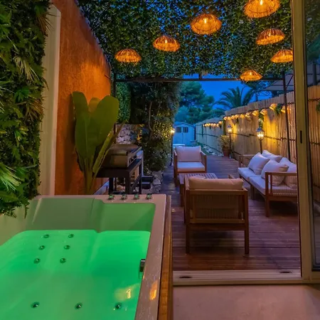 Apartman Balinaise - Balneo Privee Et Jardin Secret *